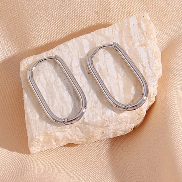 New Silver Huggies Hoops Tarnish Free Earrings - Picture 4 of 6